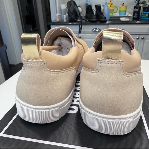 J Slides Sand Lux Lucia Women’s Sneakers Tan Leather Size 10W NEW - Picture 10 of 10